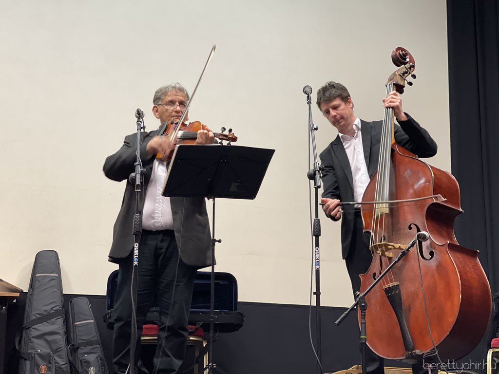 Betlehemi szárnyas oltárt nyitottunk 02